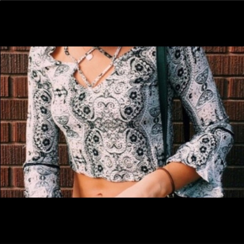 Kendall and Kylie crop top
